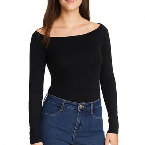 (B7) ASTR Black LongSleeve drop shoulder bodysuit, Size Small, NWT‎